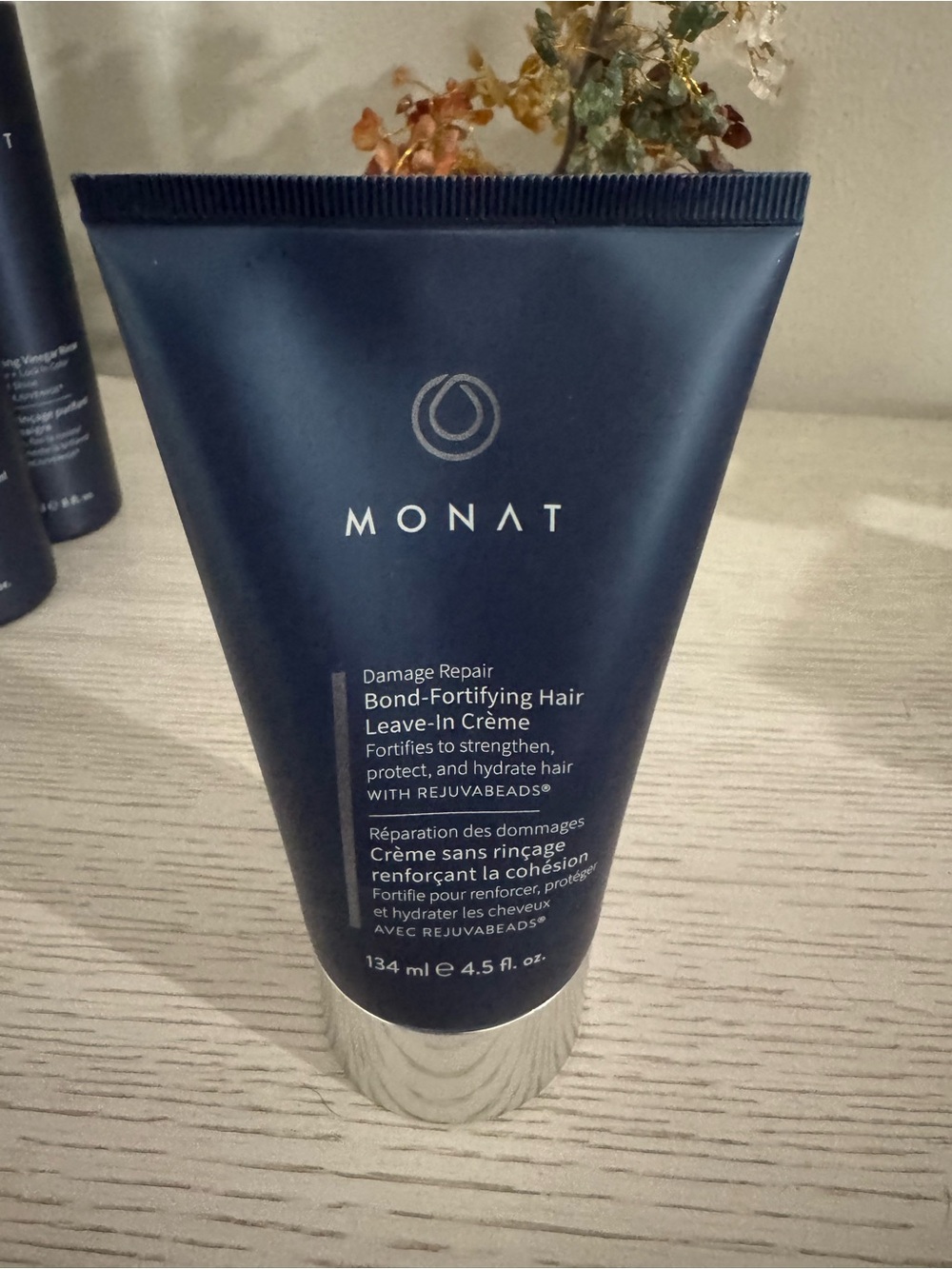 Damage Repair Bond-Fortifying Leave-In Crème by Monat